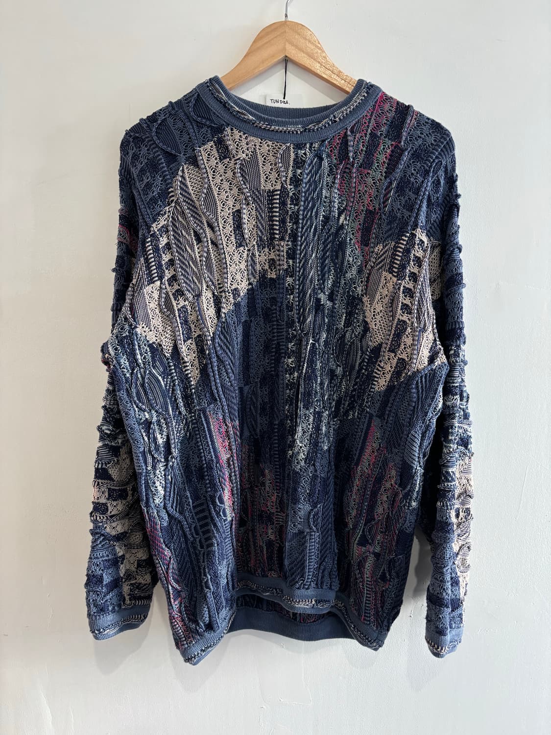 Tundra cable knit  상품이미지1