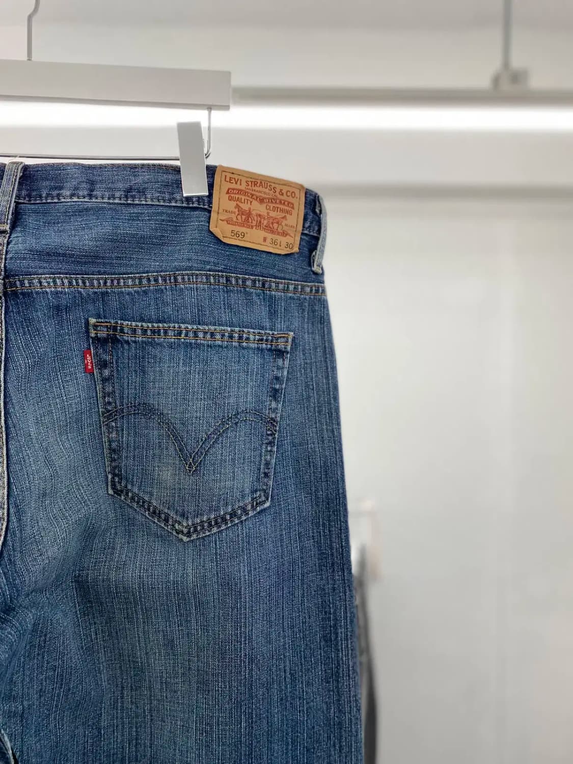 리바이스569 00s 루즈스트레이트 37사이즈 a3820 상품이미지6