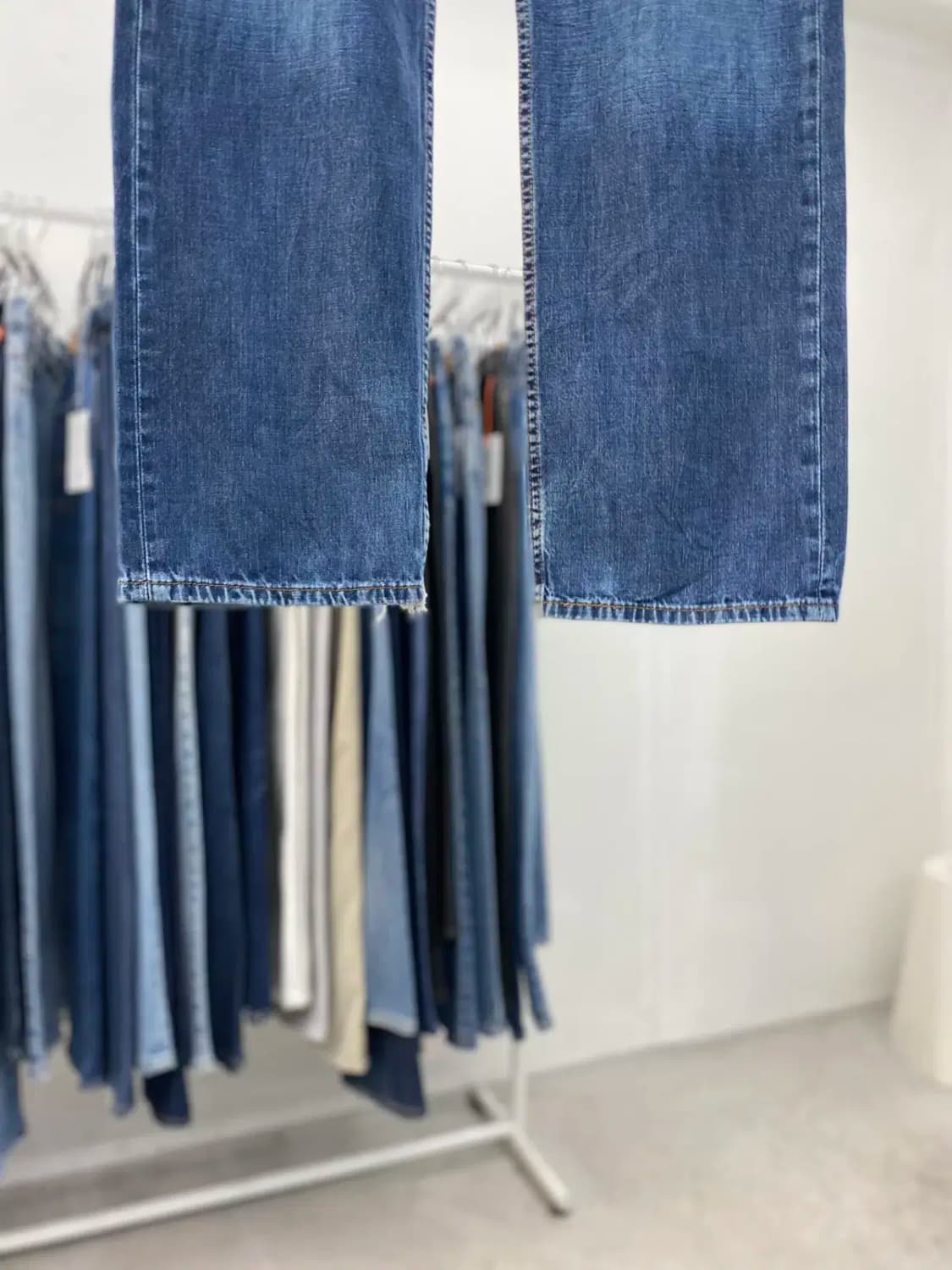 리바이스569 00s 루즈스트레이트 33사이즈 a3853 상품이미지3