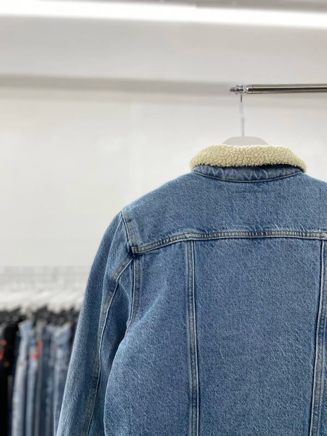 리바이스 쉐르파데님자켓 우먼M사이즈 a3886 상품이미지7