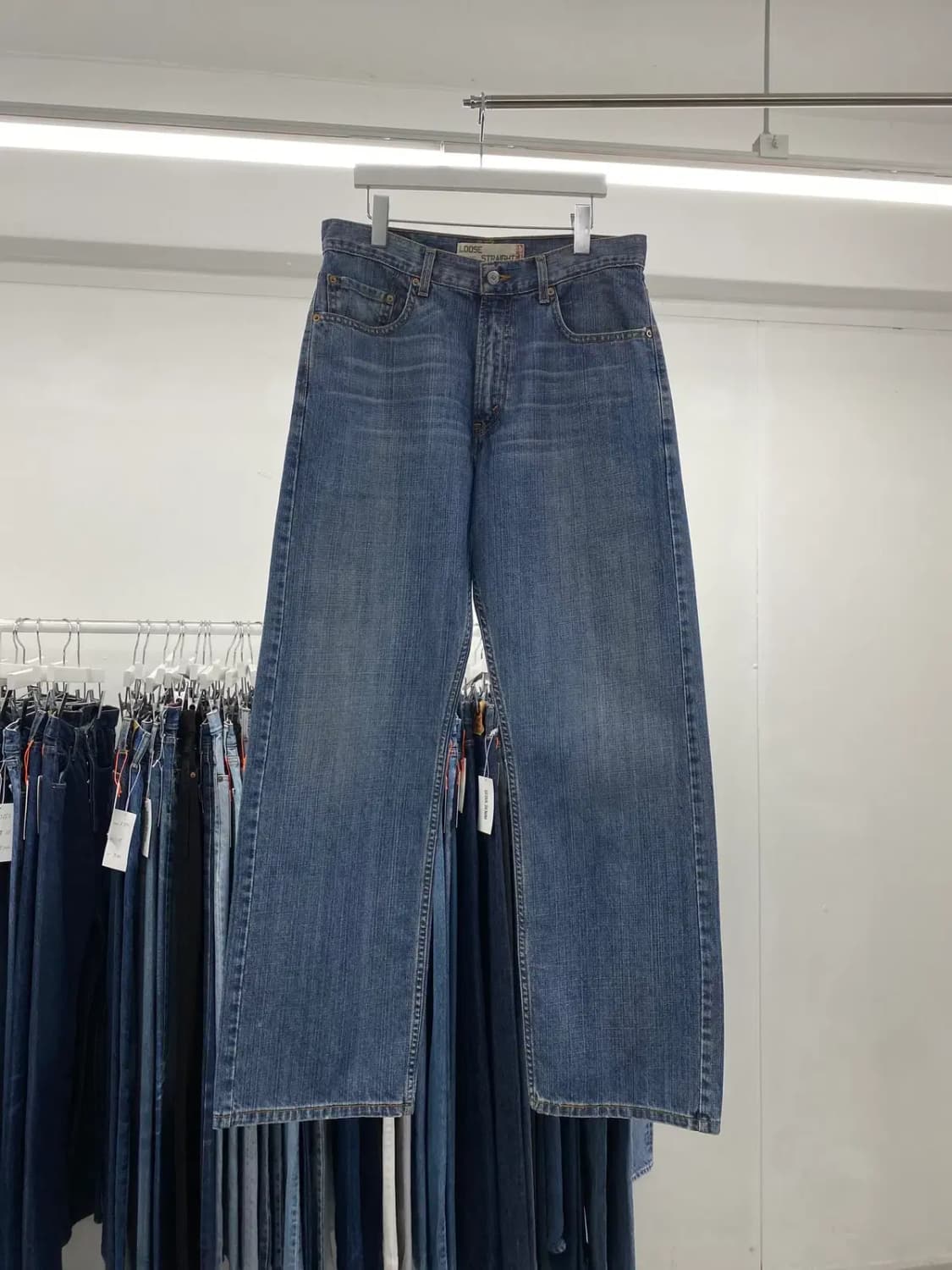 리바이스569 00s 루즈스트레이트 31사이즈 a3901 상품이미지1