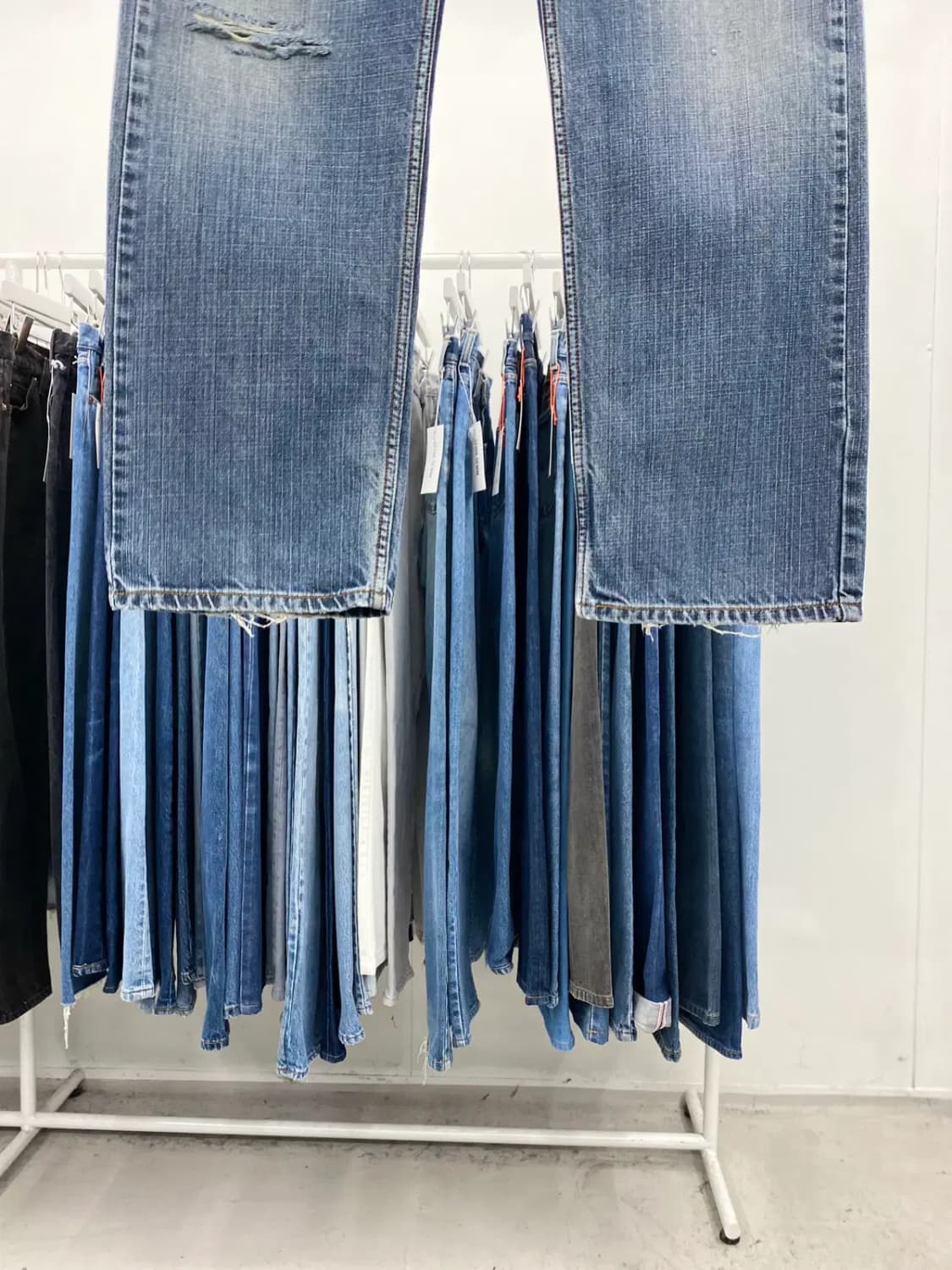 리바이스559 00s 루즈스트레이트 33사이즈 a4009 상품이미지3