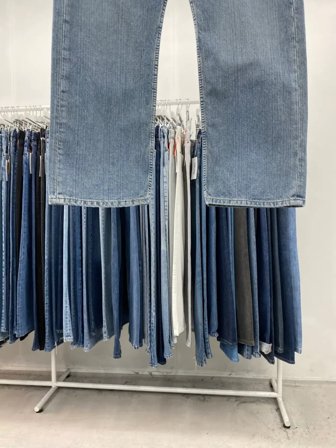 리바이스569 00s 루즈스트레이트 38사이즈 a4039 상품이미지3