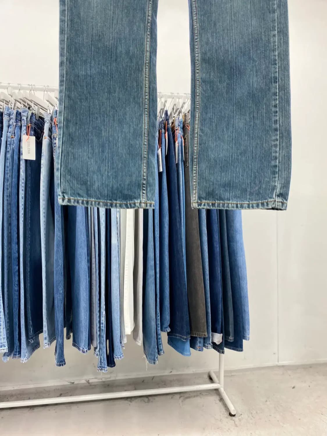 리바이스559 00s 루즈스트레이트 32사이즈 a4042 상품이미지3