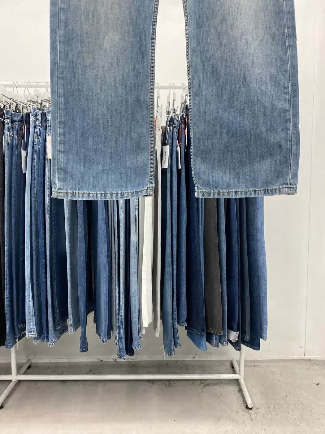 리바이스569 00s 루즈스트레이트 34사이즈 a4043 상품이미지3