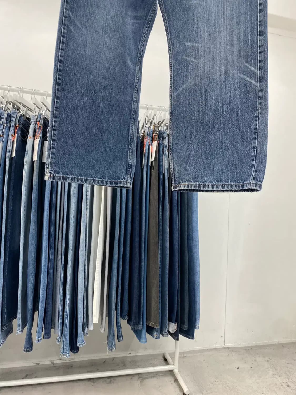 리바이스569 00s 루즈스트레이트 36사이즈 a4045 상품이미지3