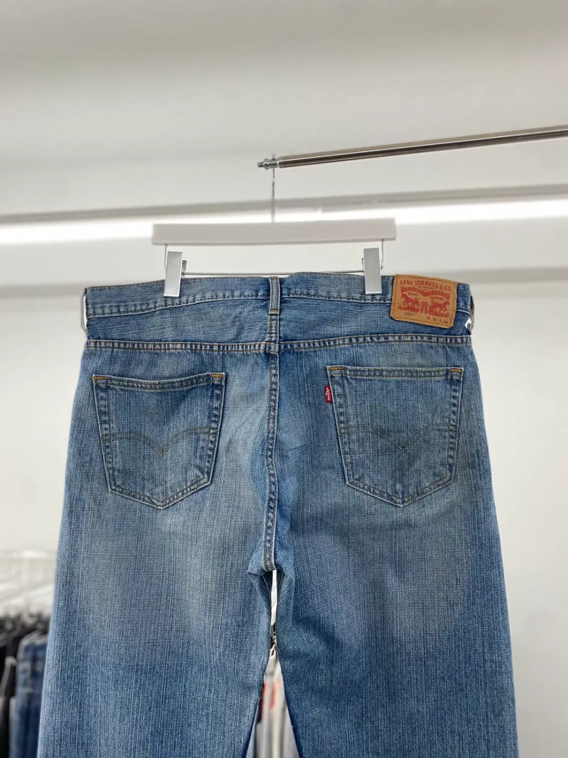 리바이스569 00s 루즈스트레이트 37사이즈 a4048 상품이미지5