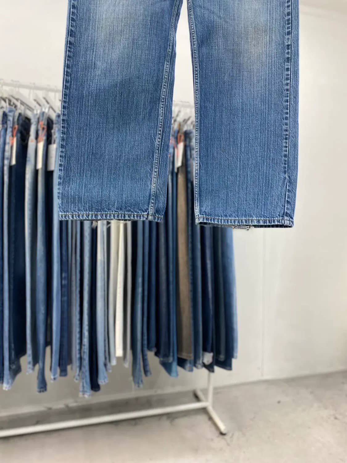 리바이스569 00s 루즈스트레이트 36사이즈 a4051 상품이미지3