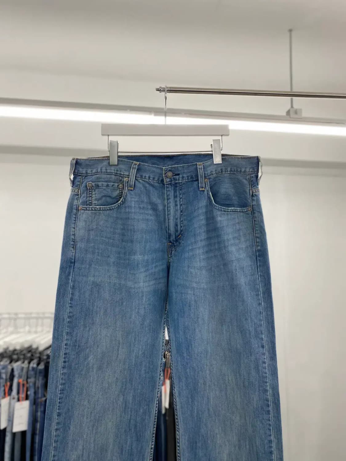 리바이스569 00s 루즈스트레이트 34사이즈 a4057 상품이미지2