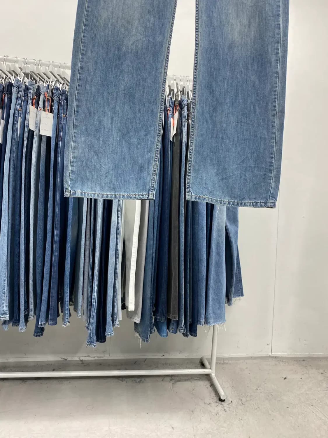 리바이스569 00s 루즈스트레이트 34사이즈 a4057 상품이미지3