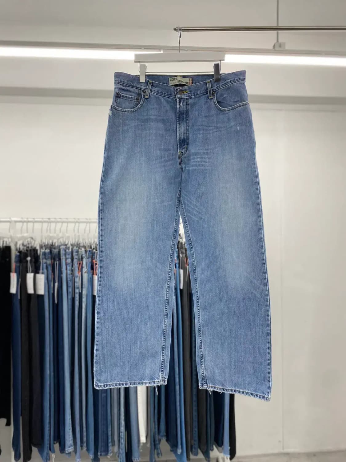 리바이스569 00s 루즈스트레이트 36사이즈 a4073 상품이미지1