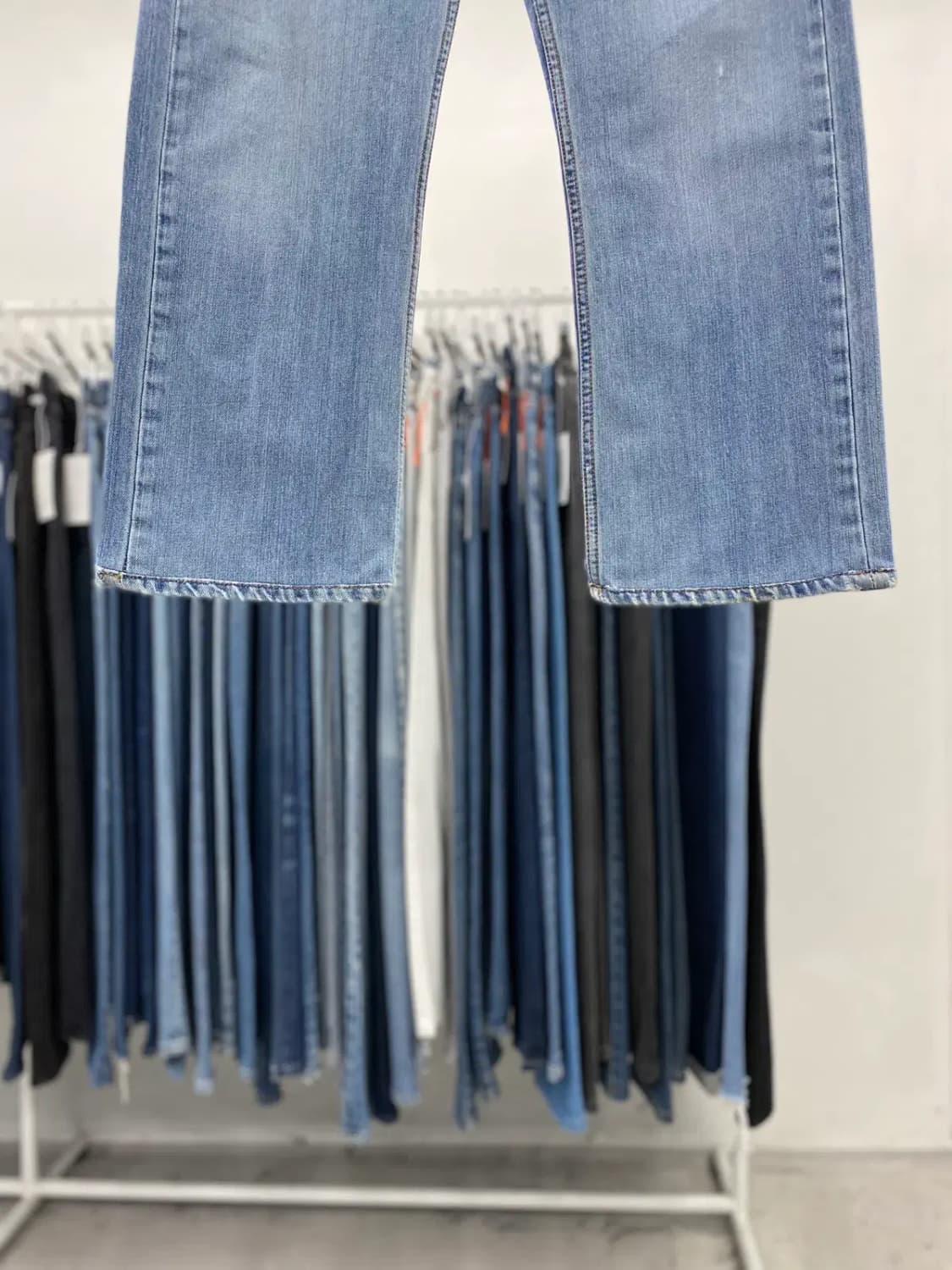 리바이스569 00s 루즈스트레이트 32사이즈 a4074 상품이미지3