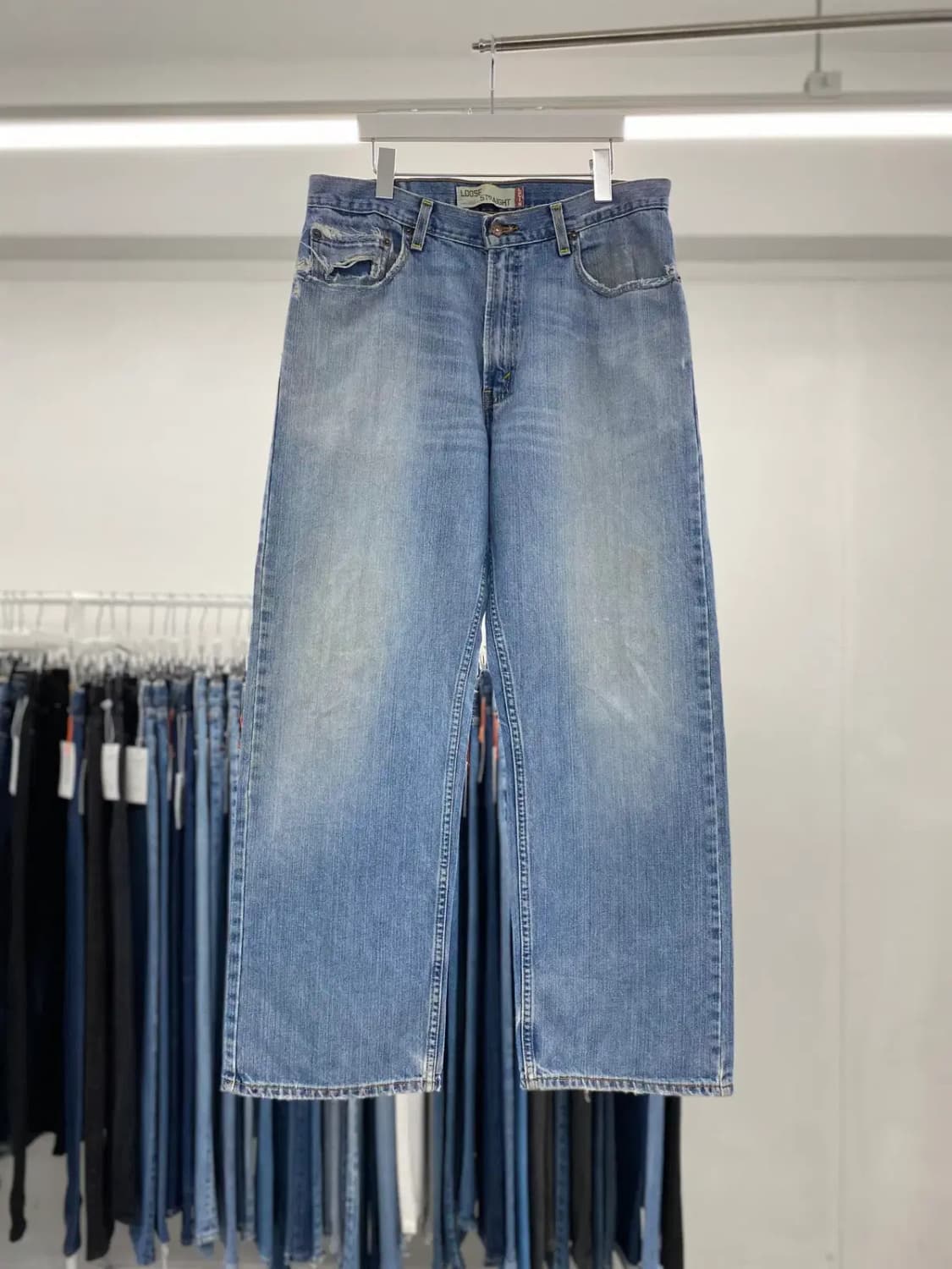 리바이스569 00s 루즈스트레이트 33사이즈 a4076 상품이미지1