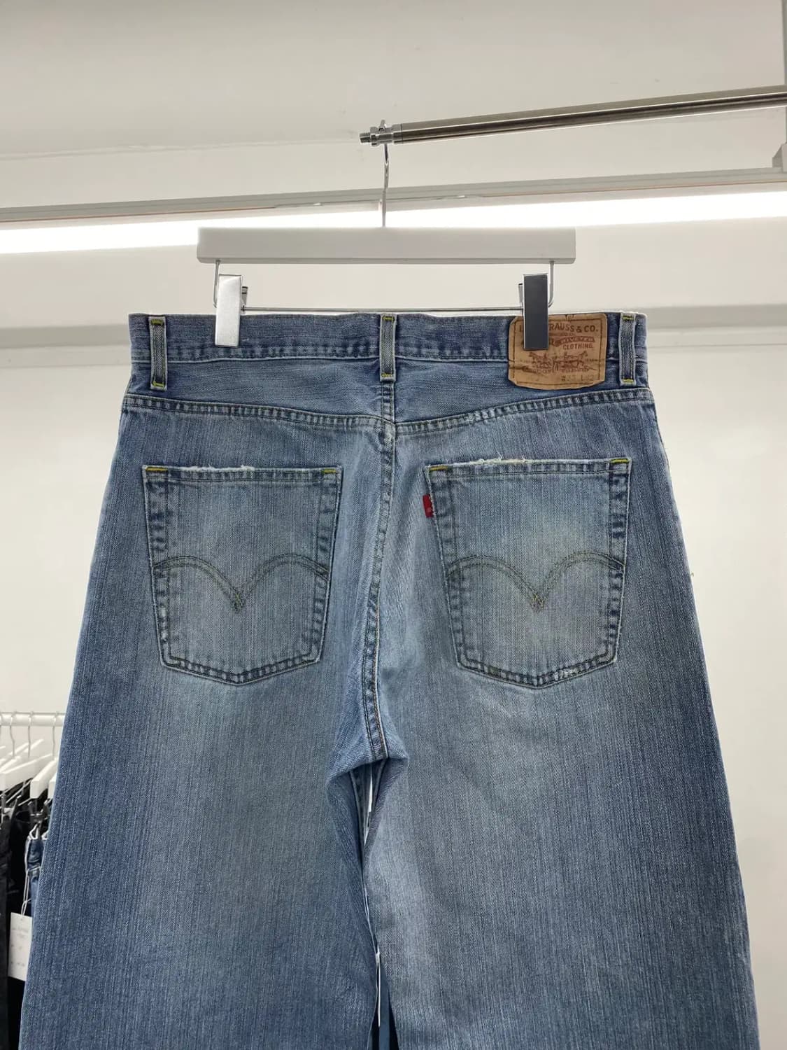 리바이스569 00s 루즈스트레이트 33사이즈 a4076 상품이미지5