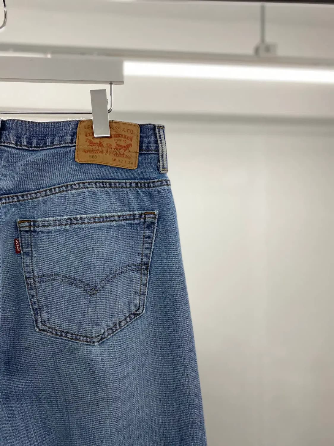 리리바이스569 00s 루즈스트레이트 32사이즈 a4090 상품이미지6