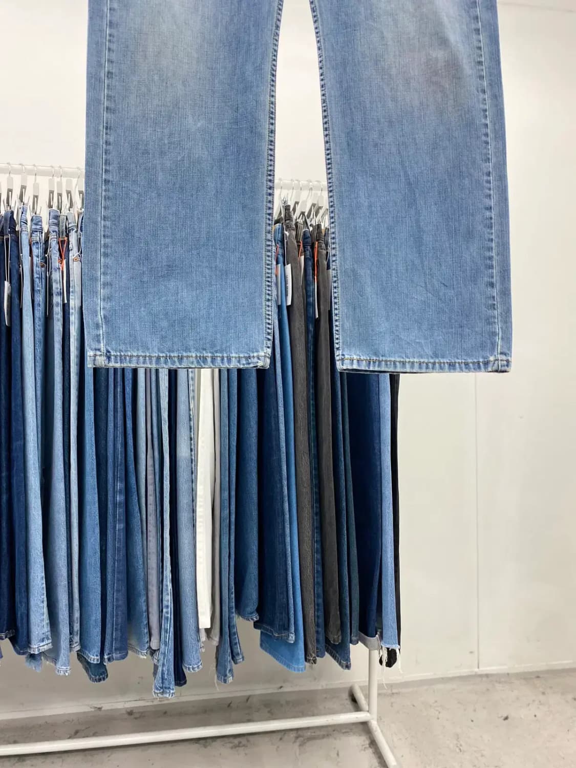 리바이스569 00s 루즈스트레이트 34사이즈 a4091 상품이미지3