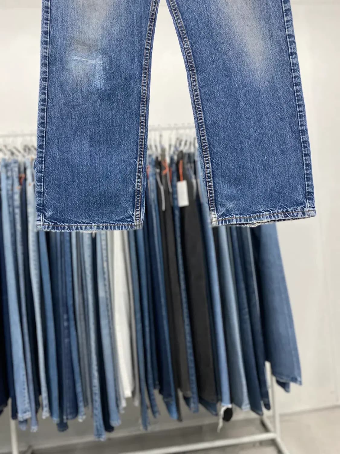 리바이스569 00s 루즈스트레이트 31이즈 a4117 상품이미지3