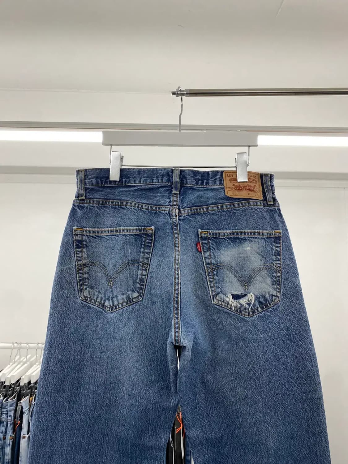 리바이스569 00s 루즈스트레이트 31이즈 a4117 상품이미지5