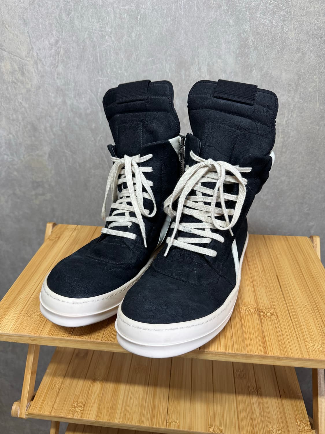 42.5 / 릭오웬스 모노크롬 지오바스켓 상품이미지1