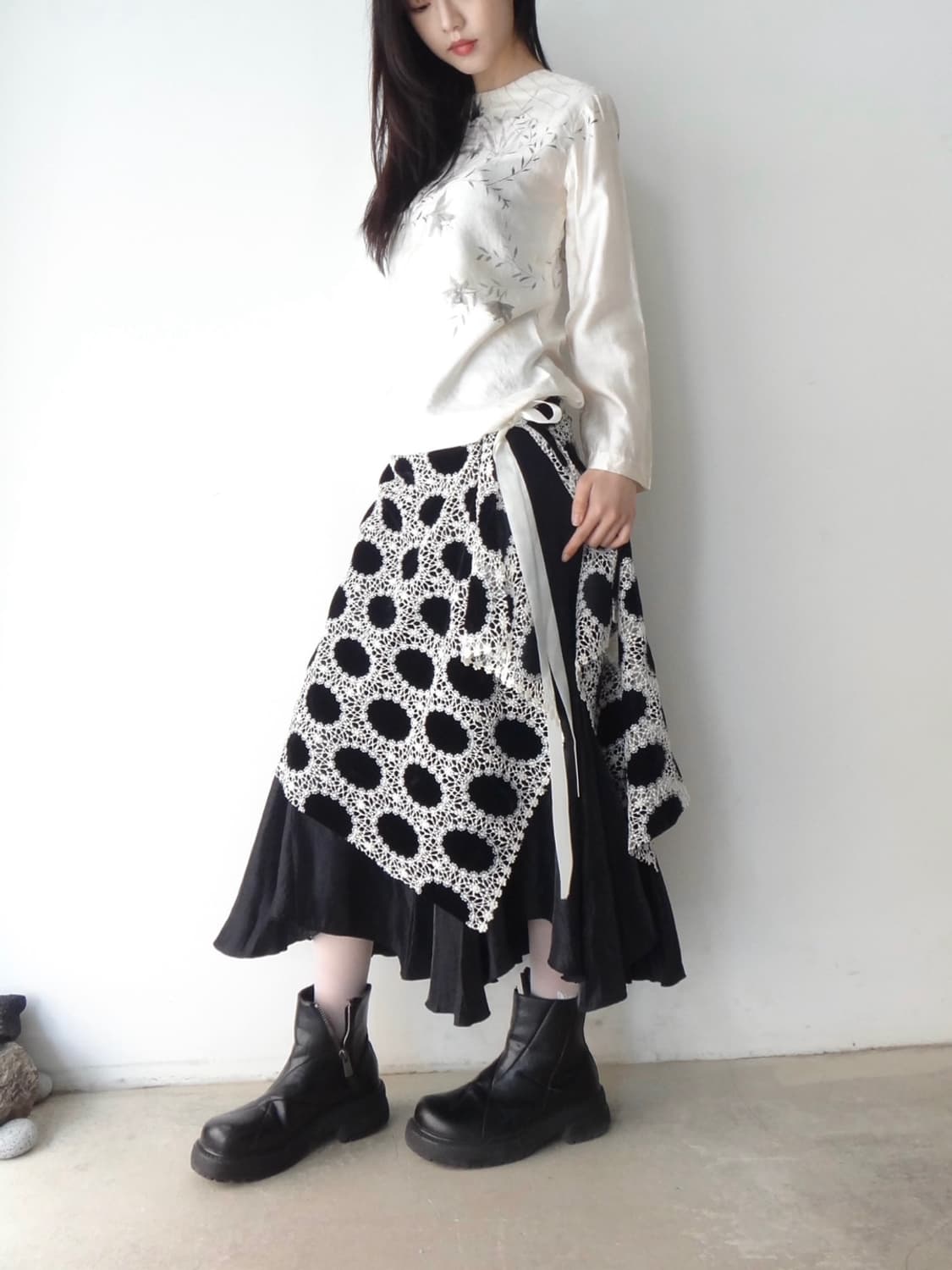 Oriental glossy blouse / cream 상품이미지7