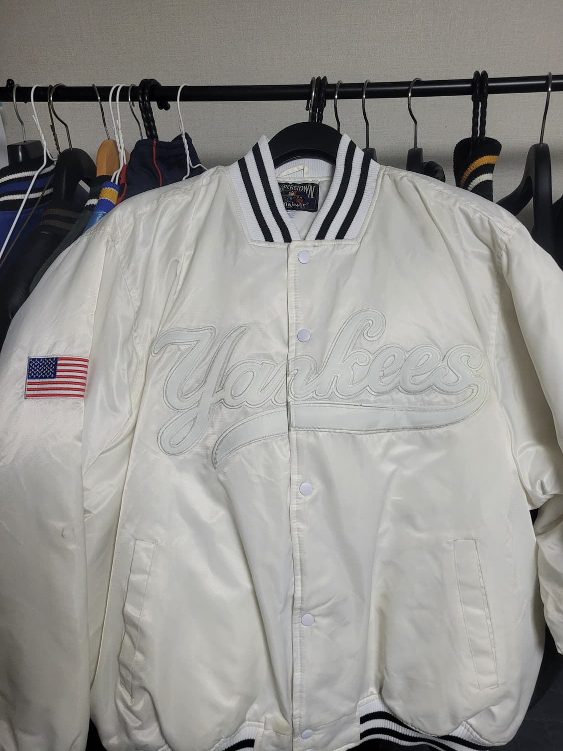 양키스 화이트 스타디움 자켓 상품이미지1