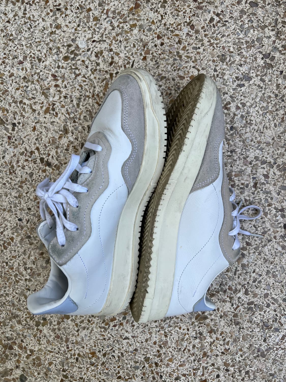 아디다스 스니커즈 상품이미지2