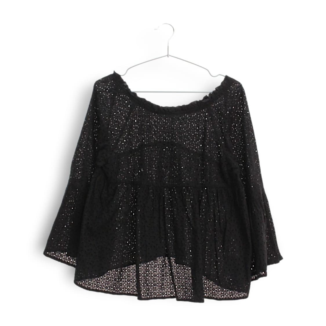 펀칭 블라우스 상품이미지1