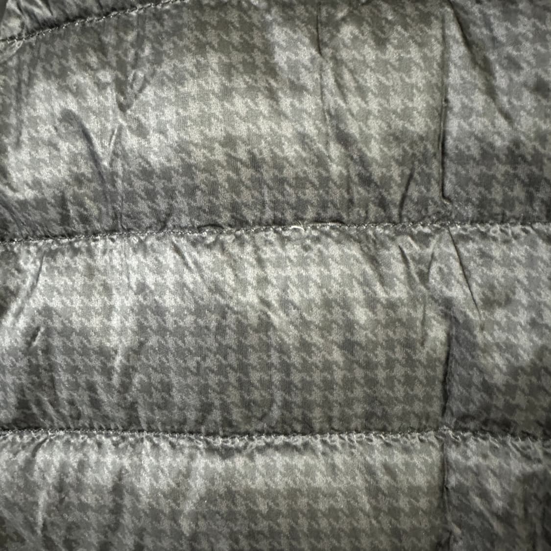 유니클로 울트라 라이트 다운 패딩조끼 상품이미지3