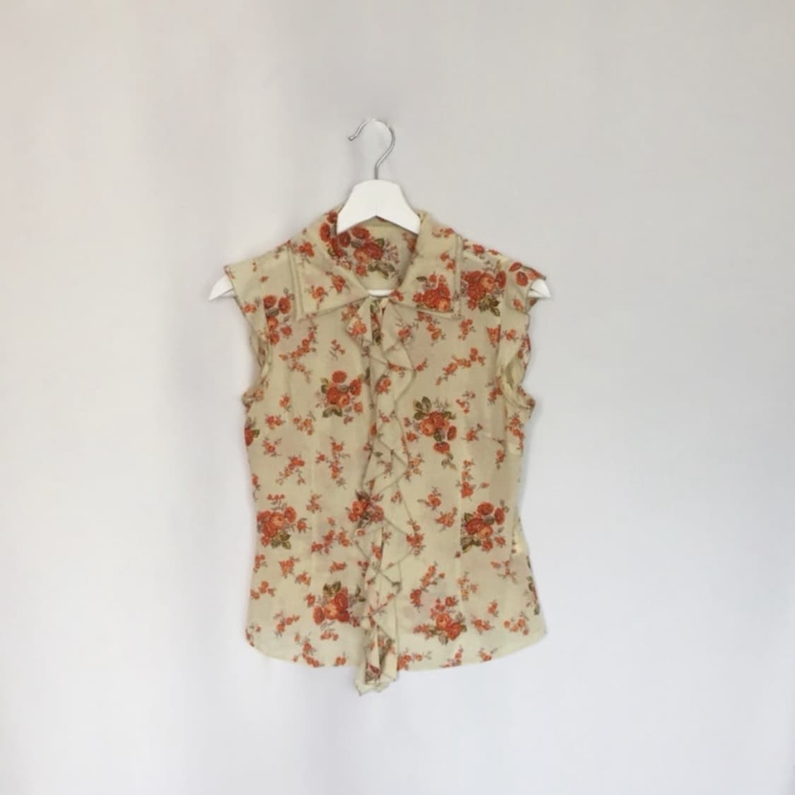 (급처)빈티지 플라워 프릴 민소매 블라우스 상품이미지2