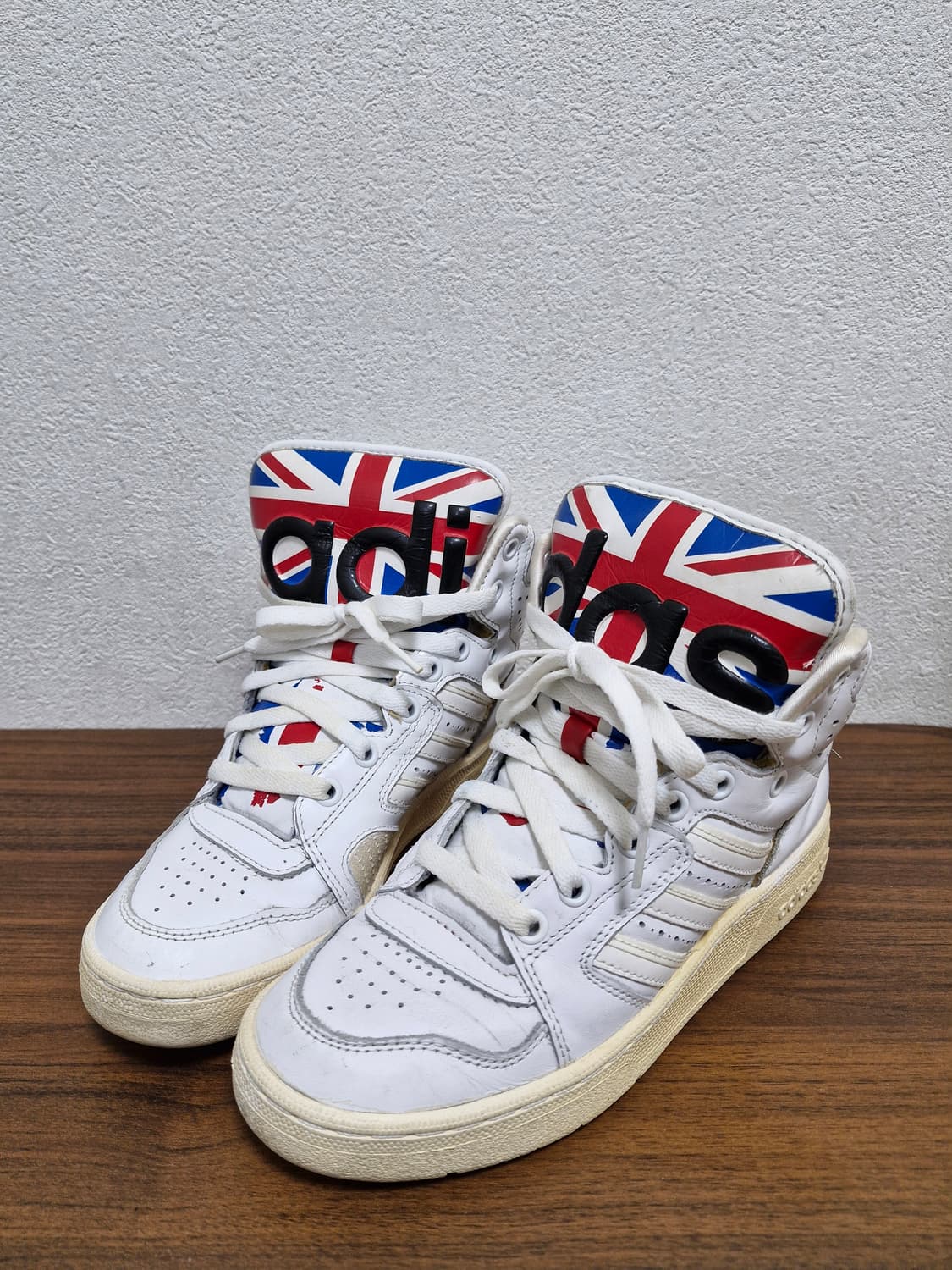 [235] 아디다스 x 제레미스캇 인스팅트 하이 유니언잭 하이탑 스니커즈 상품이미지1