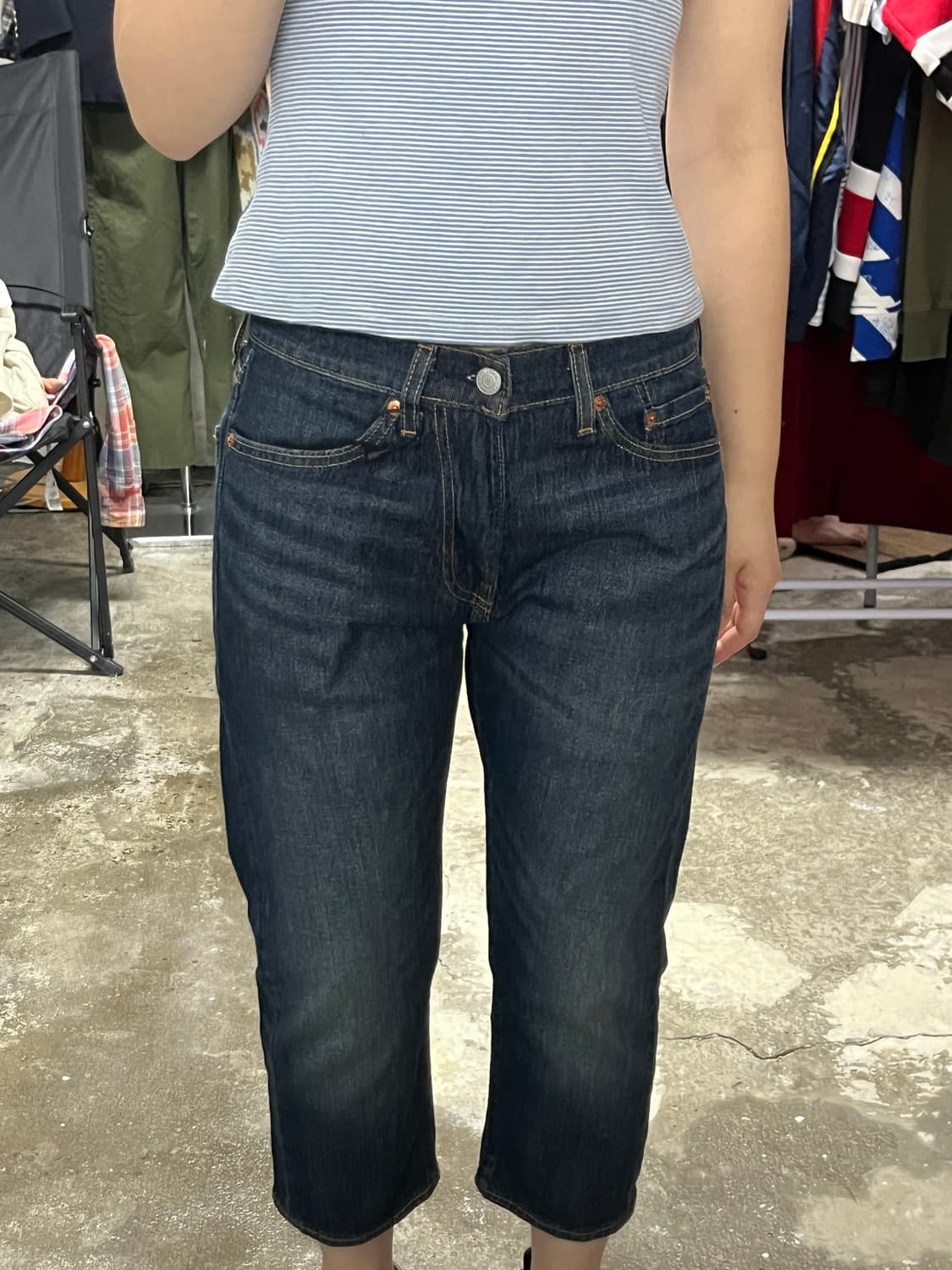 (새 상품) Levi’s 505 진청 8부 데님 28 상품이미지2