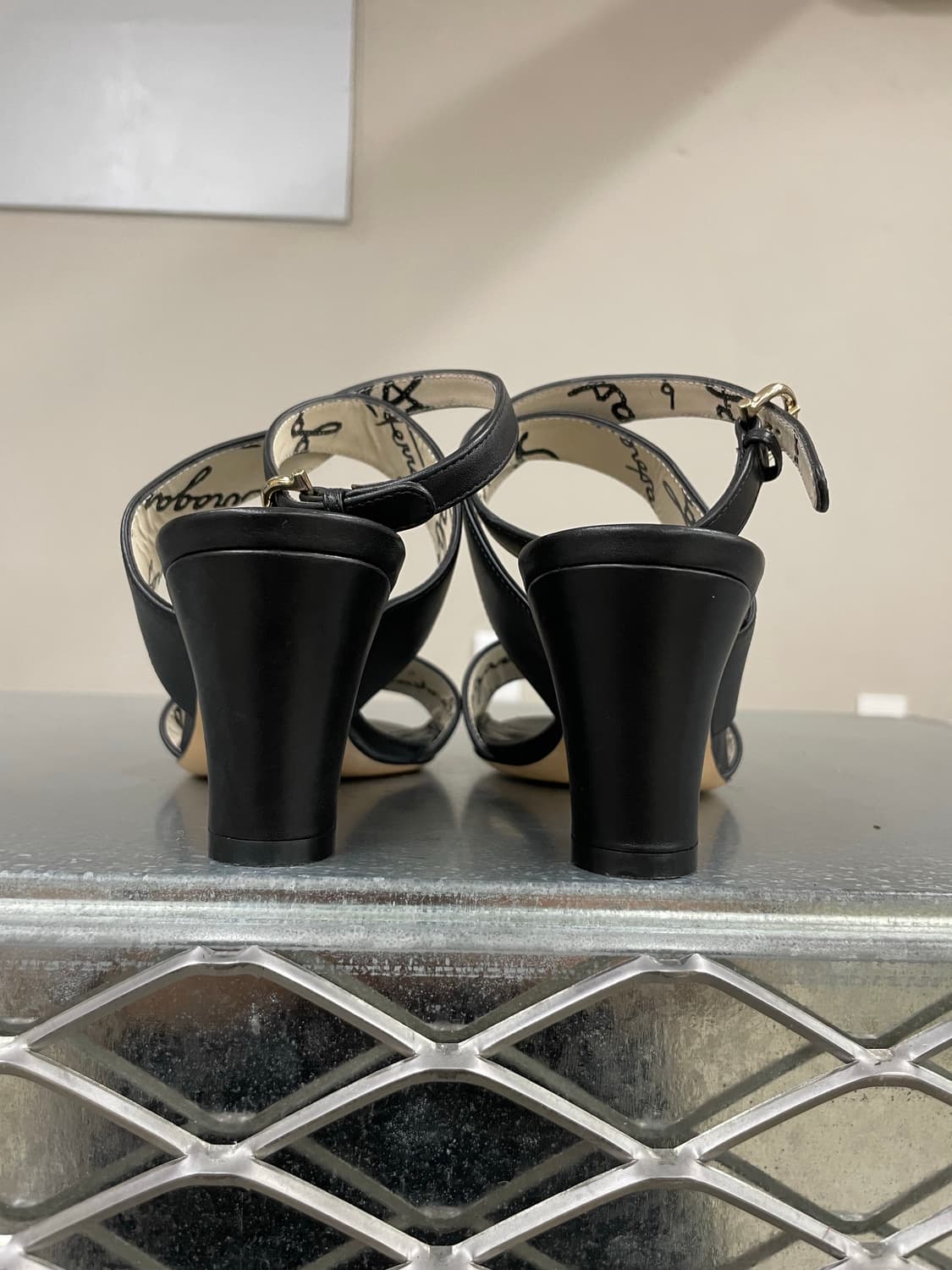 페레가모 블랙 레더 샌들 5 상품이미지3