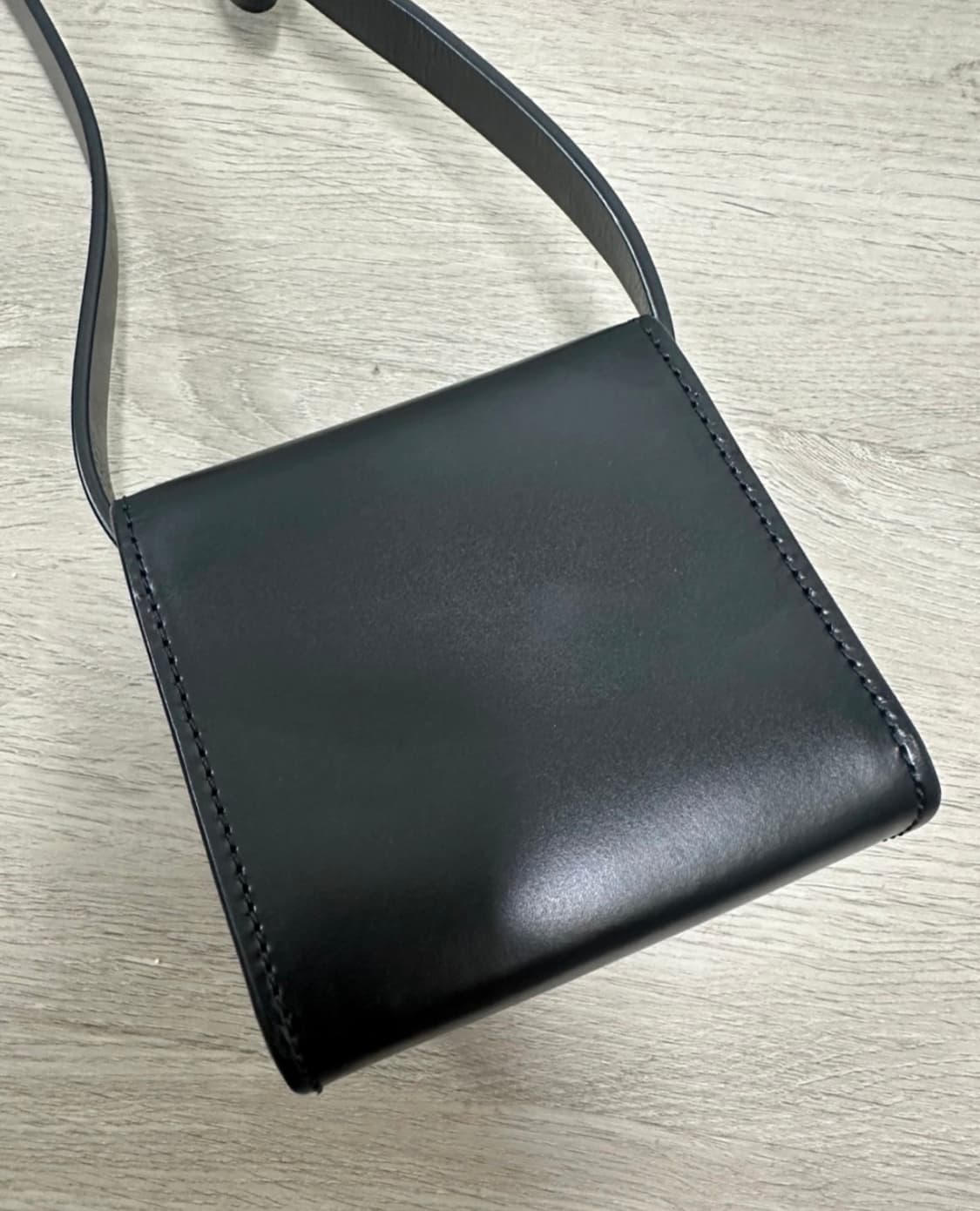 르메르 카메라백 미니 상품이미지4