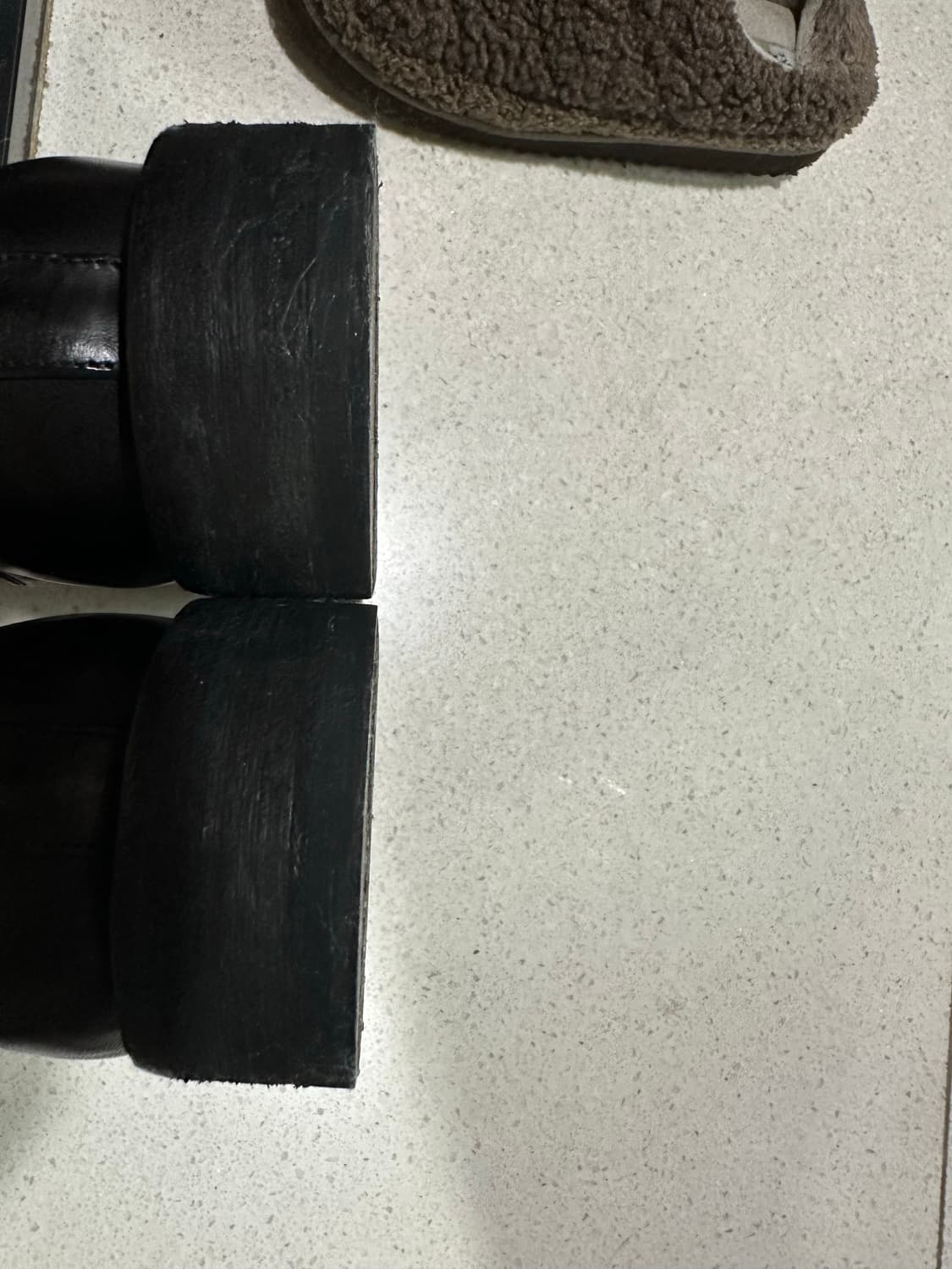 킨치 Grainy 547(a) italy 265 블랙 상품이미지2