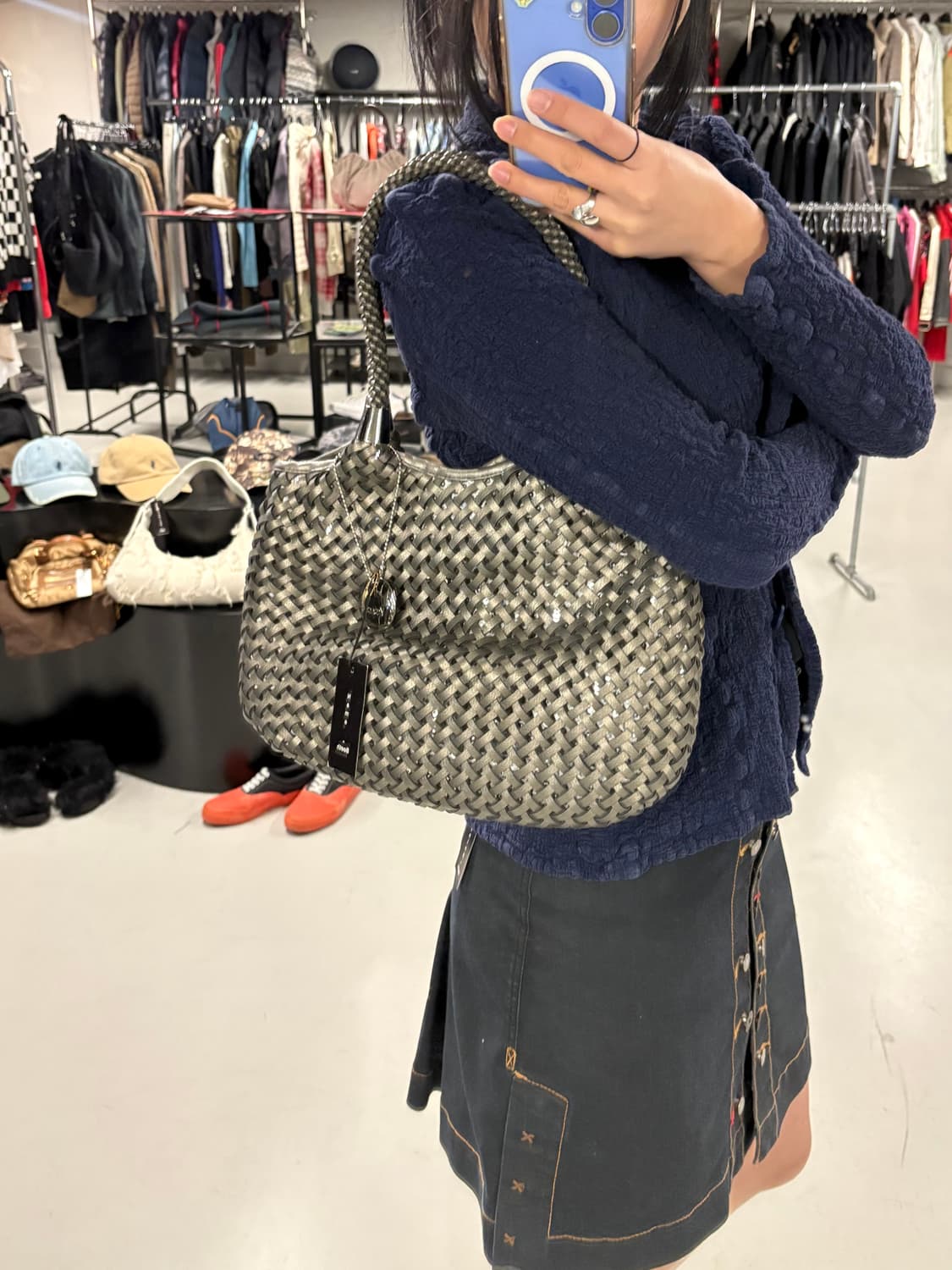 Y‘SACCS woven shoulder bag silver 상품이미지1
