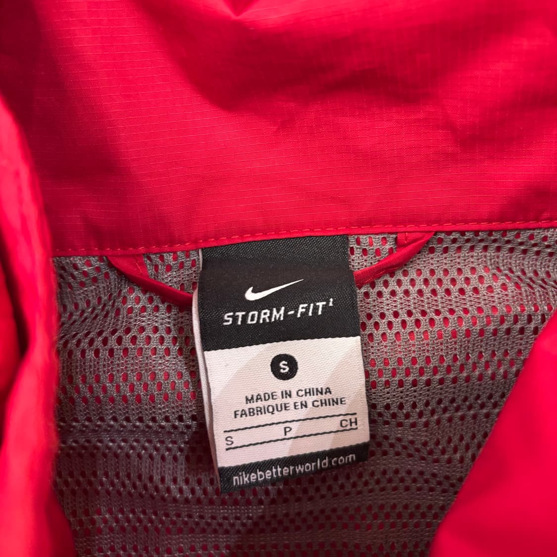 나이키 스우시 투톤 스톰핏 바람막이 상품이미지3