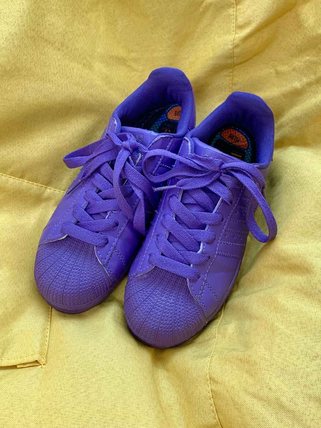 아디다스 x 퍼렐 윌리엄스 슈퍼스타 상품이미지3