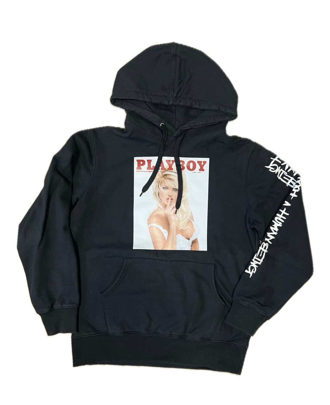 플레이보이 X 아이엠낫어휴먼비잉 후드티 상품이미지1