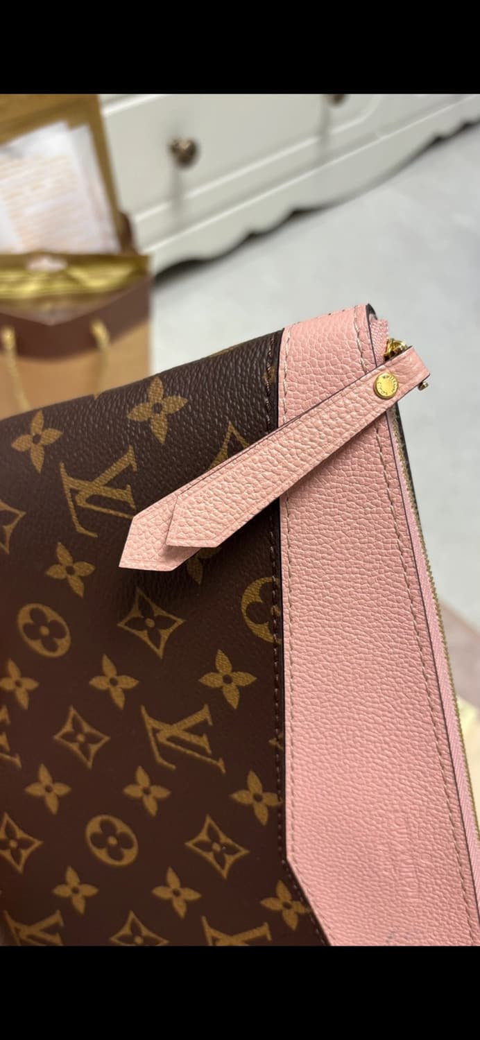 루이비통 파우치 클러치백 핑크 풀구성 상품이미지7