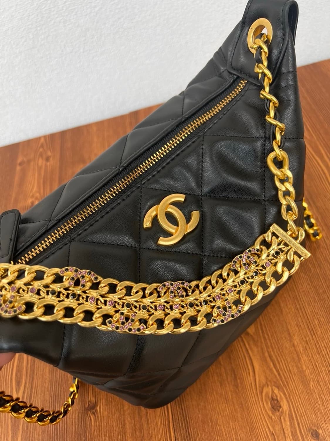 샤넬VIP 신상 CC 큐빅로고 리미티드호보백 상품이미지9