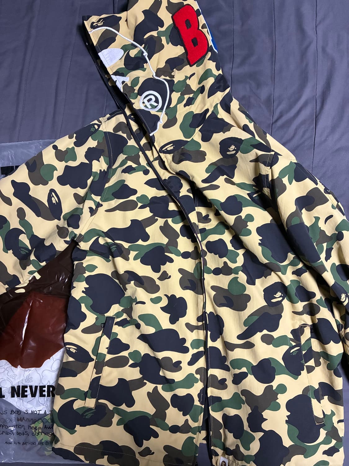 베이프 1st 카모 샤크 후드 집업 2XL (나일론) 상품이미지3