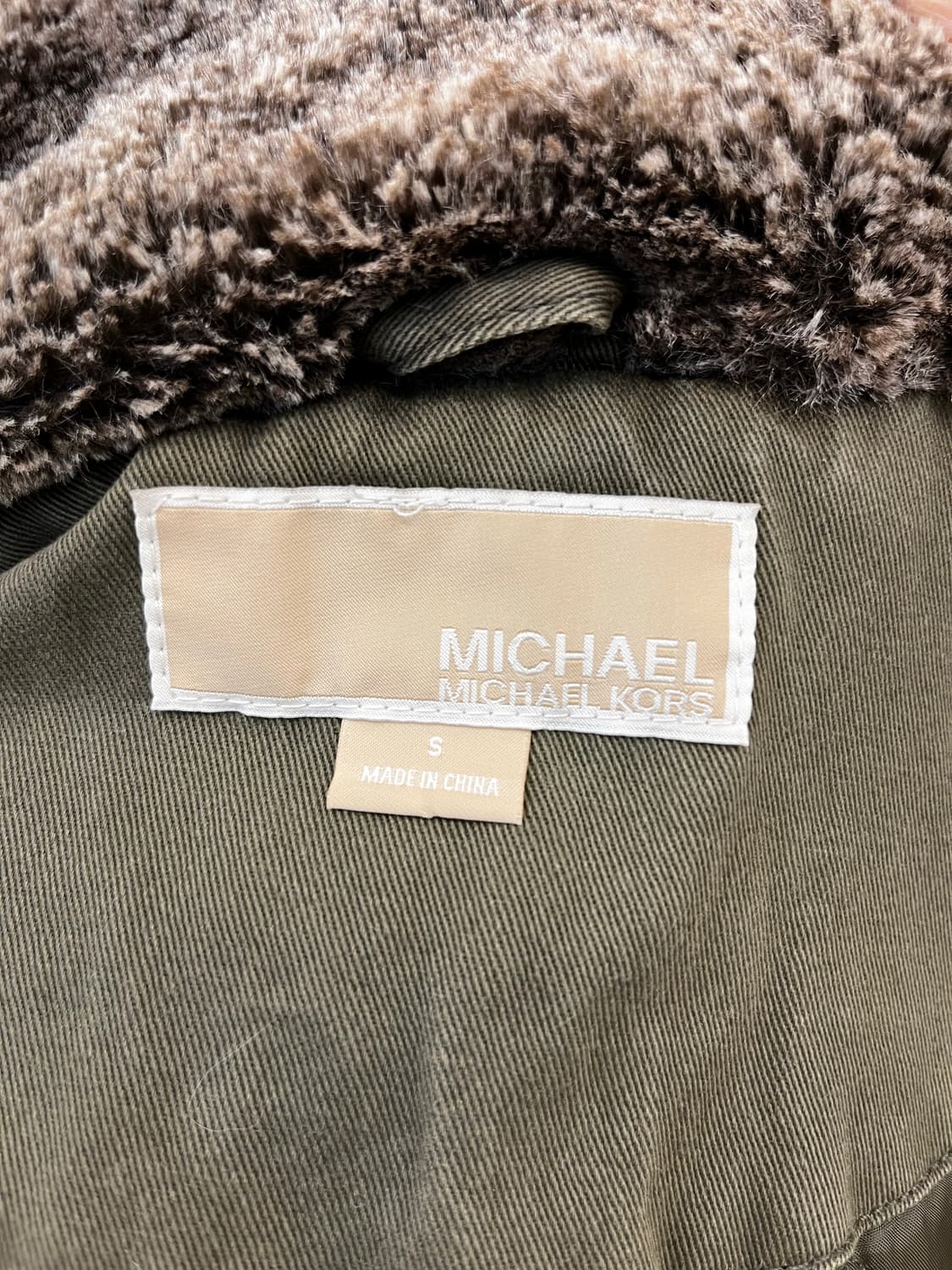 마이클 코어스 퍼 후드 필드 파카 상품이미지8