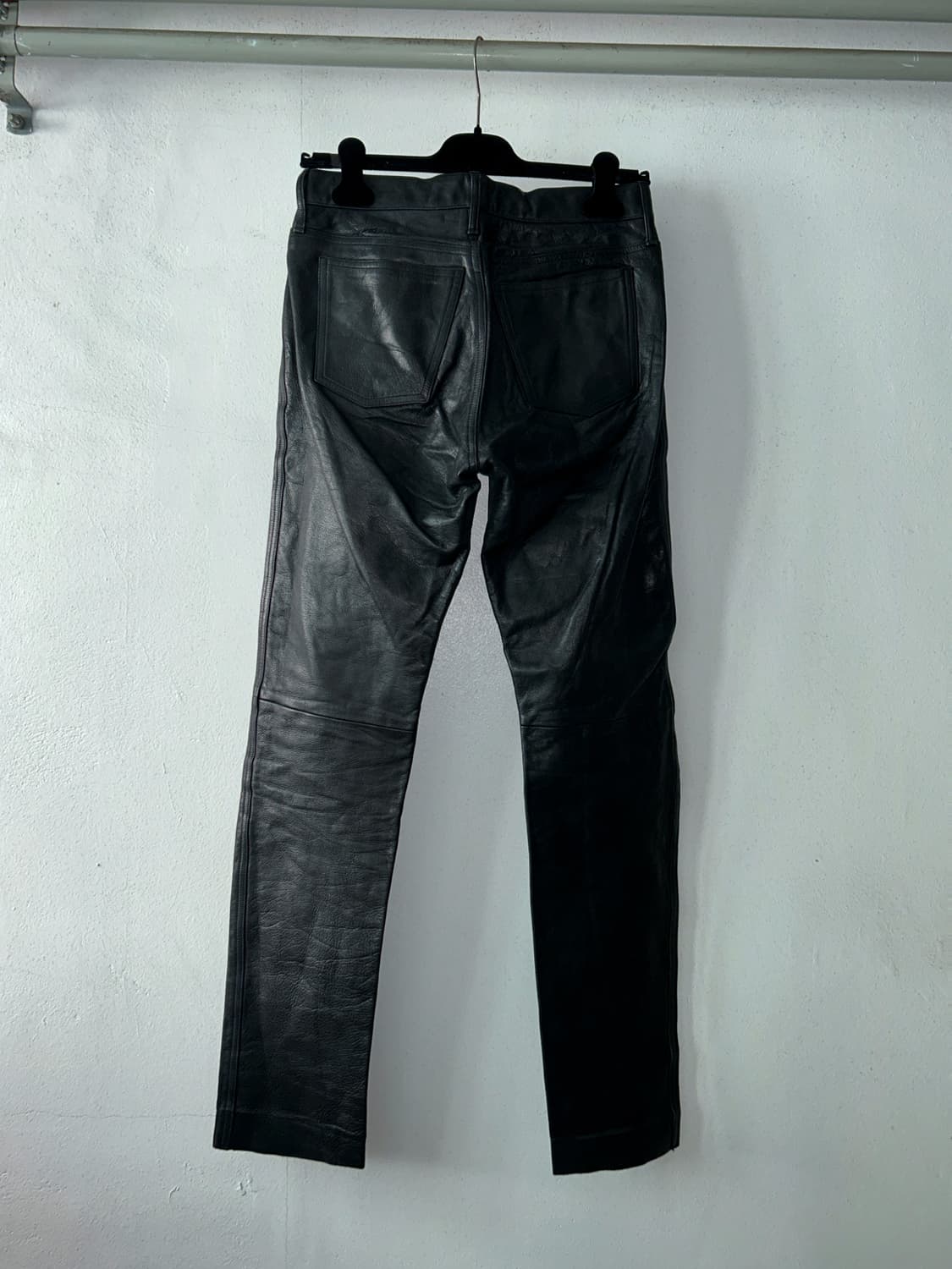Agnès b.  homme black leather pants 상품이미지2