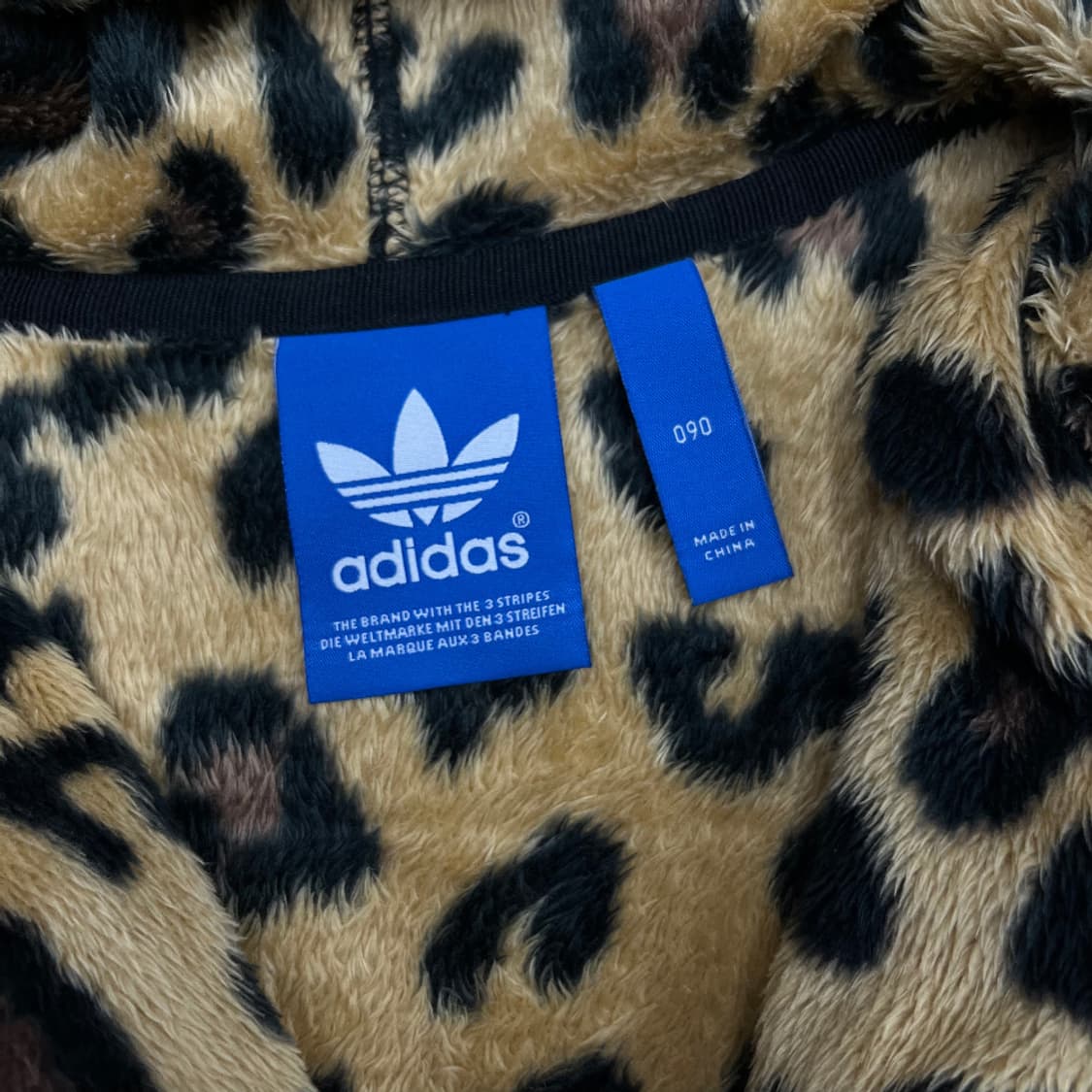 아디다스 블랙라인 레오파드 후리스 후드집업 90 상품이미지7