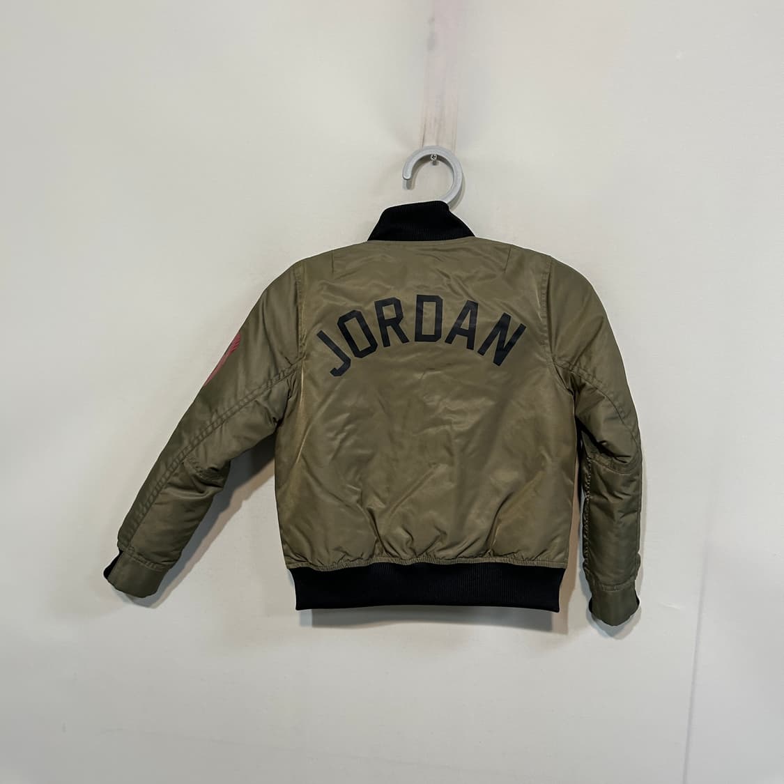 나이키 조던 아동 패딩 항공점퍼 4-5Y 상품이미지3