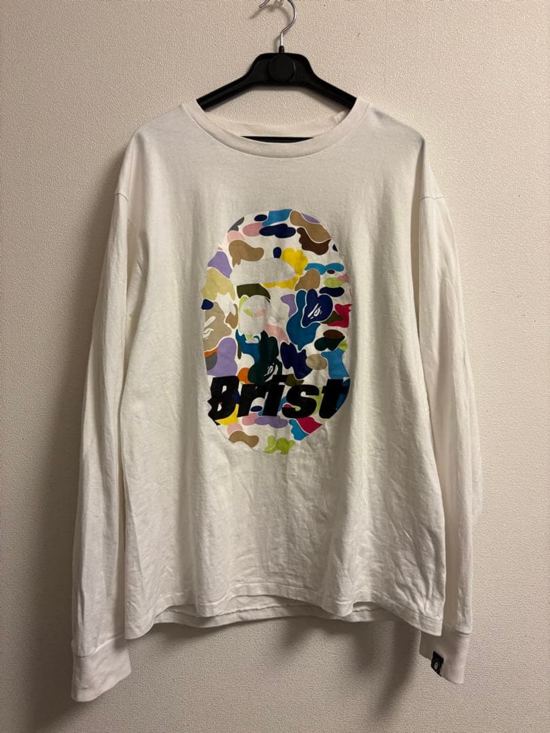 베이프 X F.C.R.B. 에이프 헤드 롱슬리브 티셔츠 화이트 상품이미지1