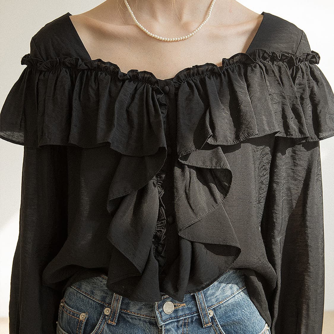 클렛 스퀘어 프릴 러플 블라우스 상품이미지6