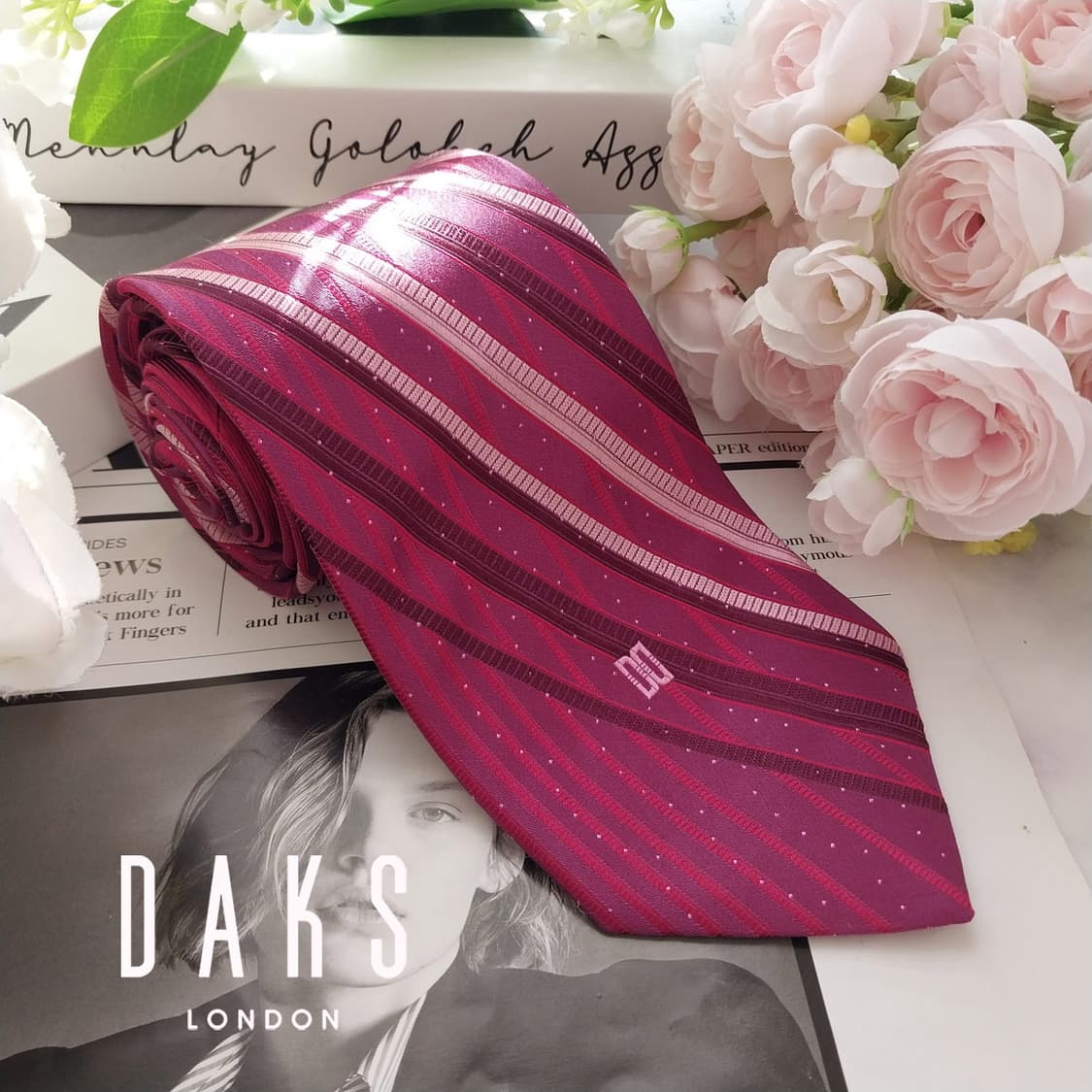 닥스 실크 레드 스트라이프 패턴 넥타이 8.7cm A+등급 K1948 상품이미지1