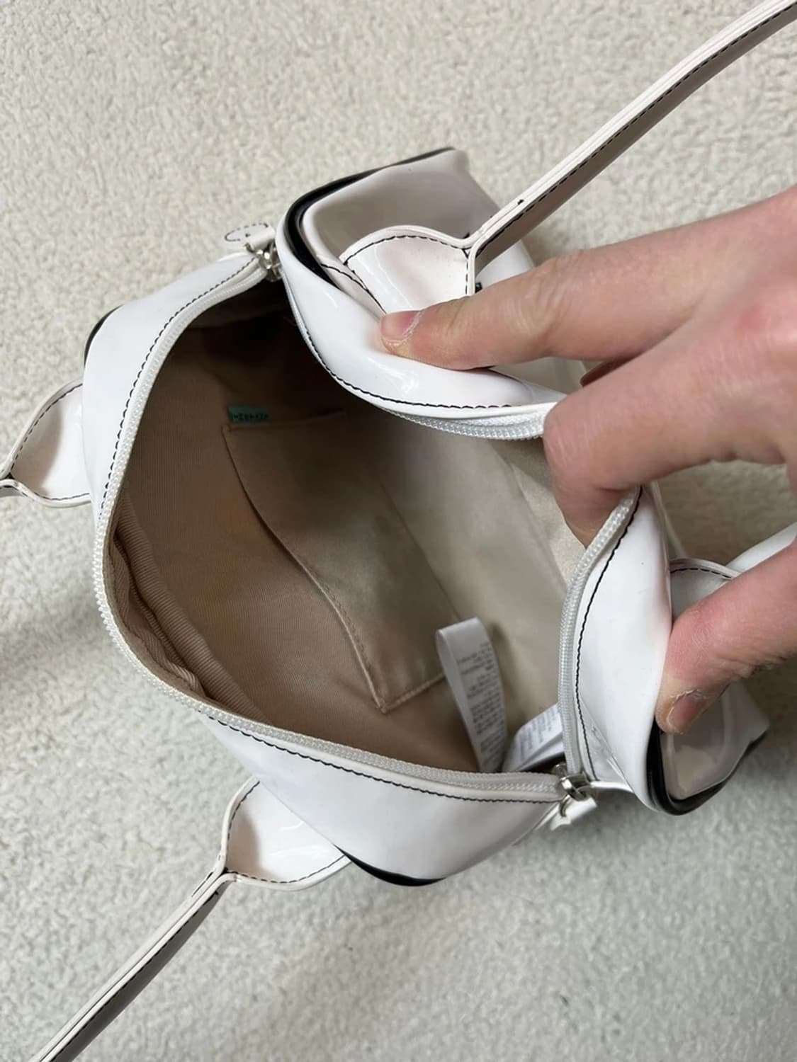 인스턴트펑크 23ALL 에나멜 숄더백 A1768 상품이미지7