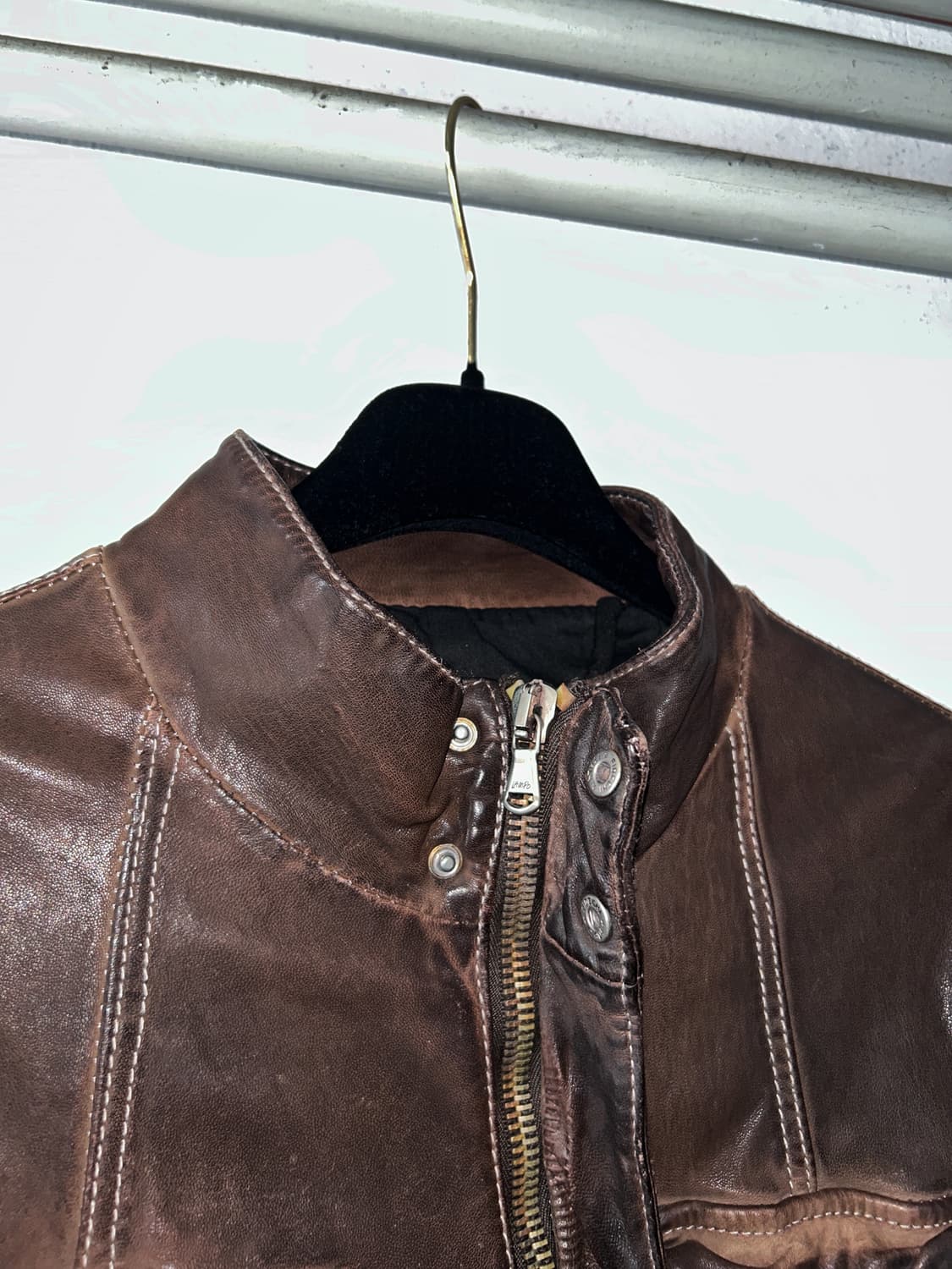 LAT 40.8  High Neck Leather Jacket 상품이미지5